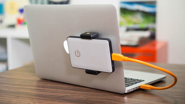How to Easily Mount Your External Hard Drive to a Laptop