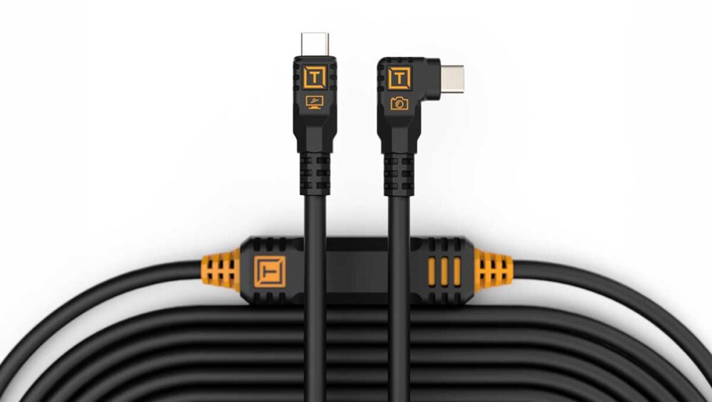 TetherPro USB-C to USB-C 5G, 31′ (9.4m), Straight to Right Angle