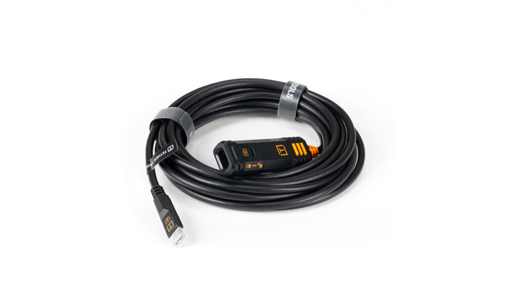 TetherPro Optima 10G USB-C Locking Extension Cable | Tether Tools